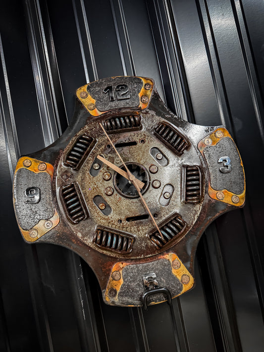 Rustic Clutch Clock