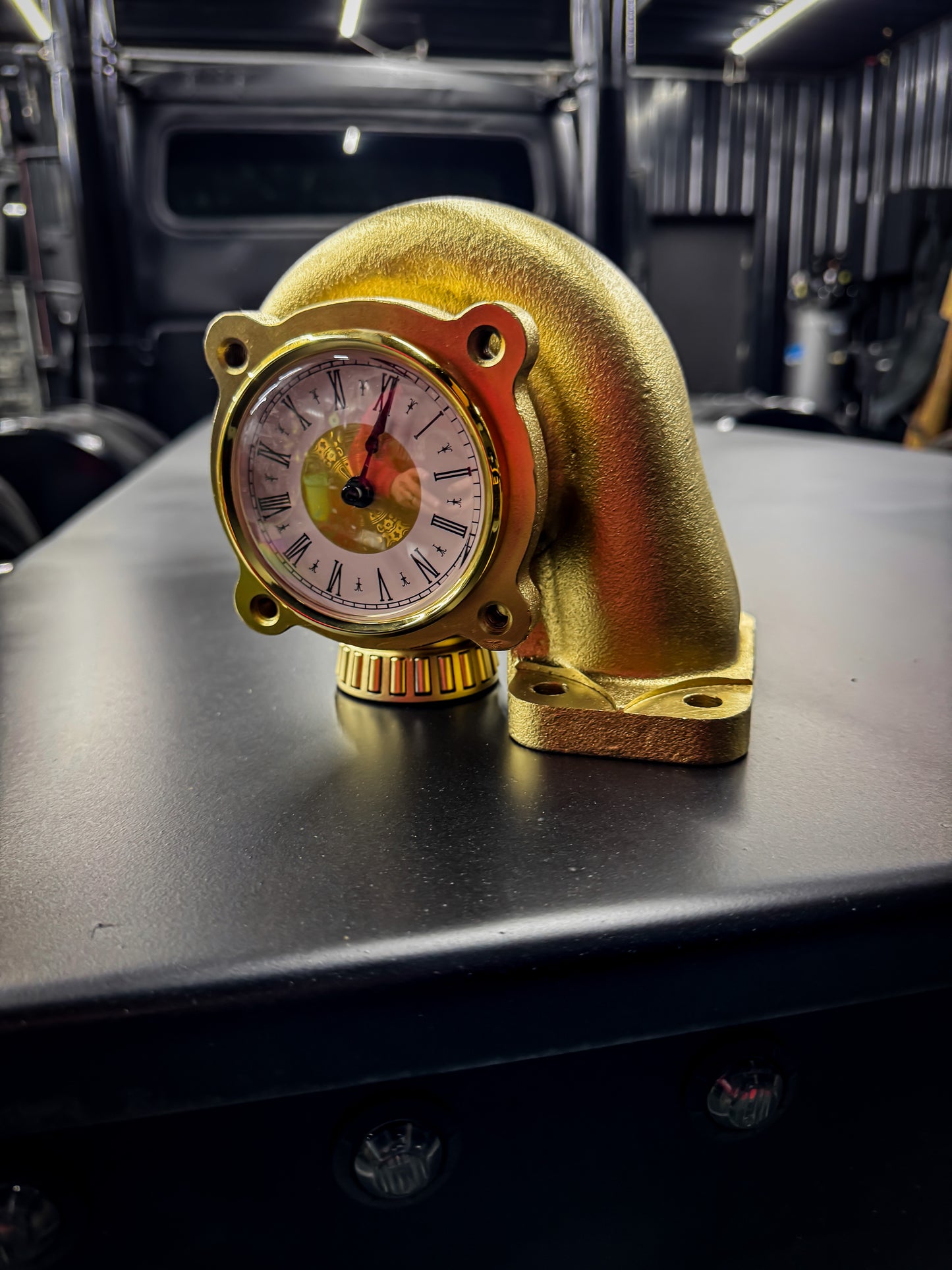 Gold Turbo Desk Clock