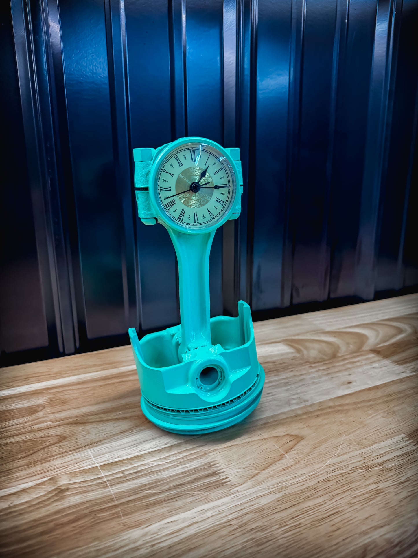 Tiffany Piston Clock