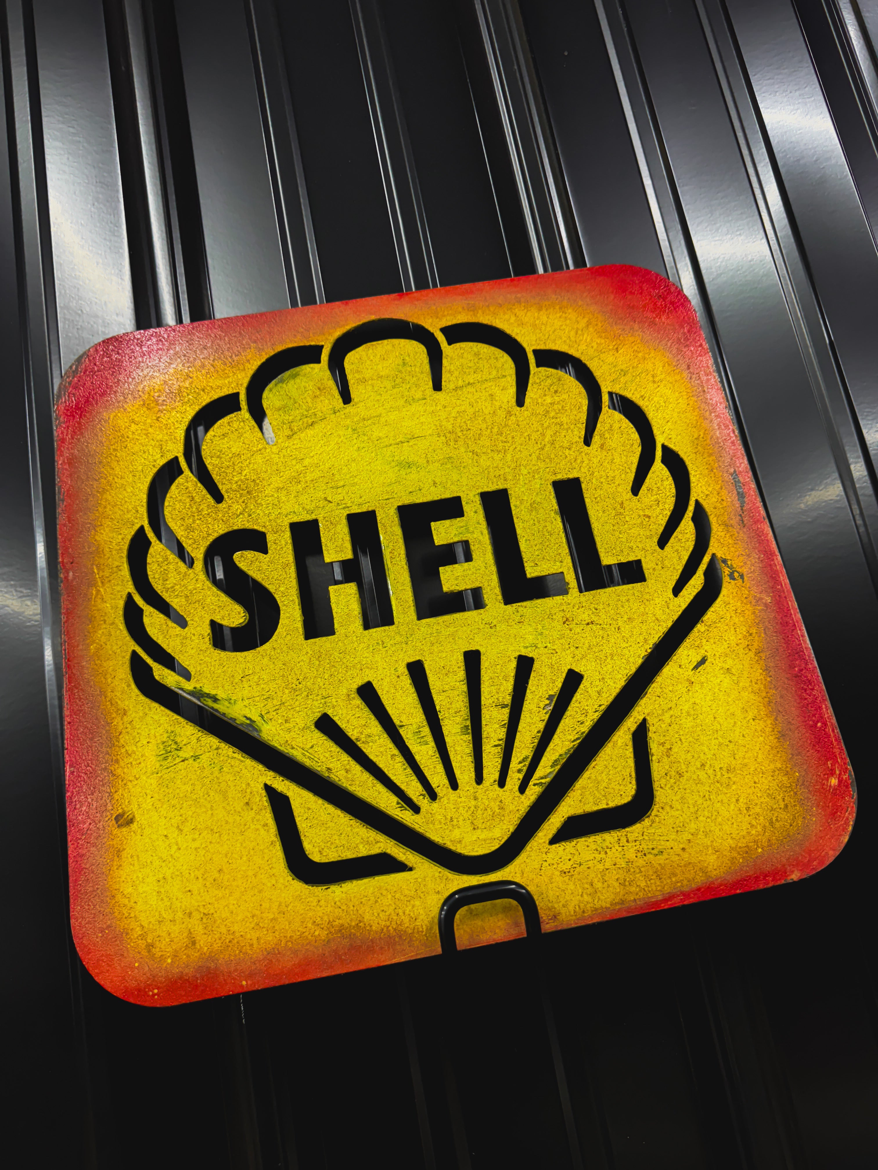 Shell Rustic Sign – Ironwood Garage